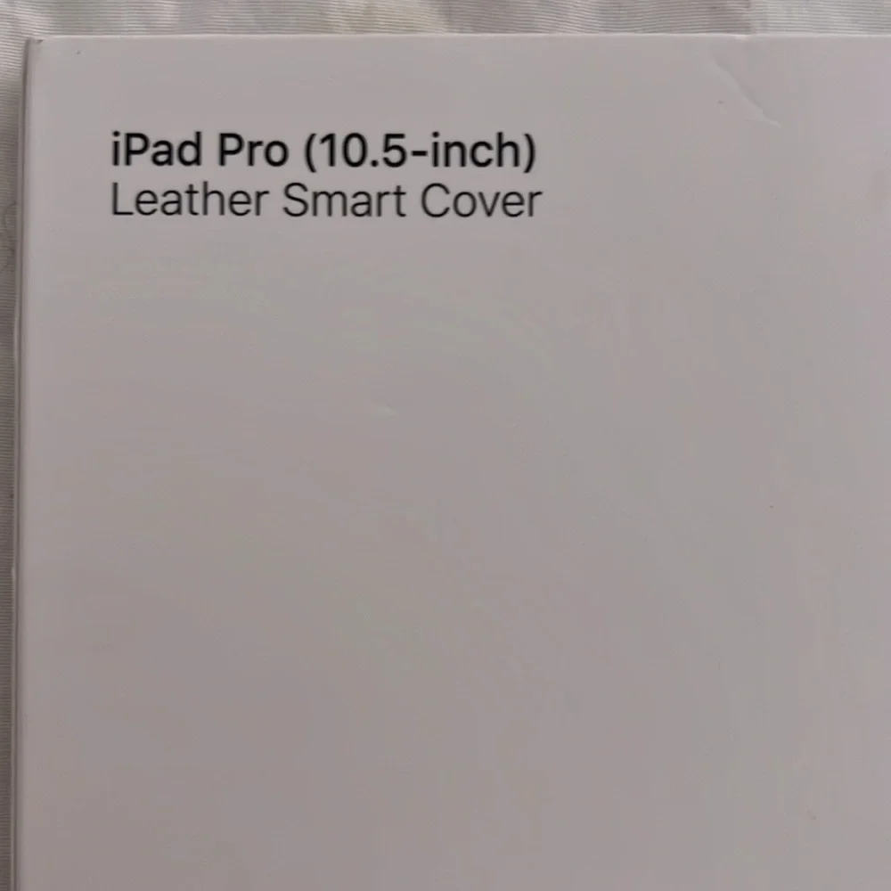 IPAD LEATHER SMART COVER